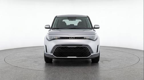 Steel Gray 2025 Kia Soul LX