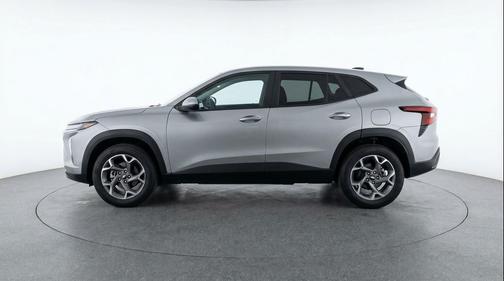 Sterling Gray Metallic 2025 Chevrolet Trax LT