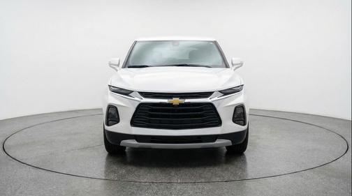 Summit White 2025 Chevrolet Blazer 2LT