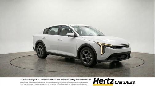Snow White Pearl 2026 Kia K4 LXS