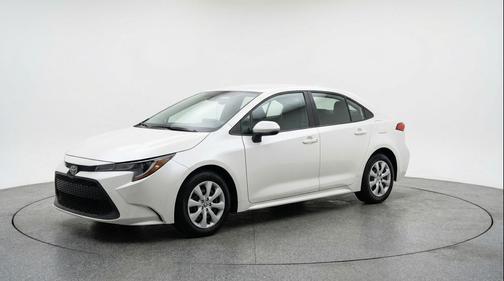 Ice Cap 2025 Toyota Corolla LE