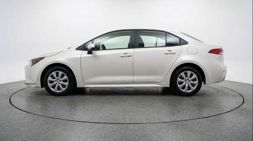 Ice Cap 2025 Toyota Corolla LE