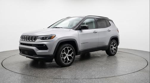 Silver Zynith Metallic Clearcoat 2025 Jeep Compass Limited