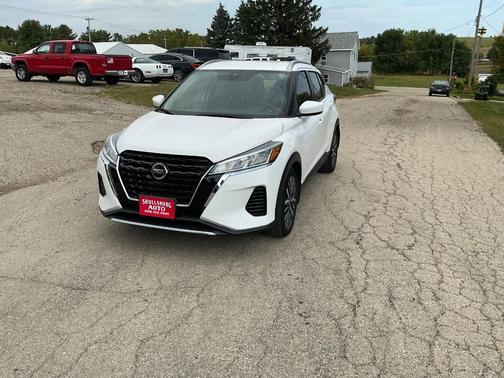 2021 Nissan Kicks SV