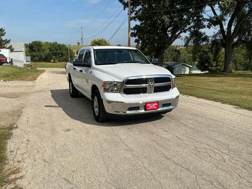 2023 RAM 1500 Classic SLT
