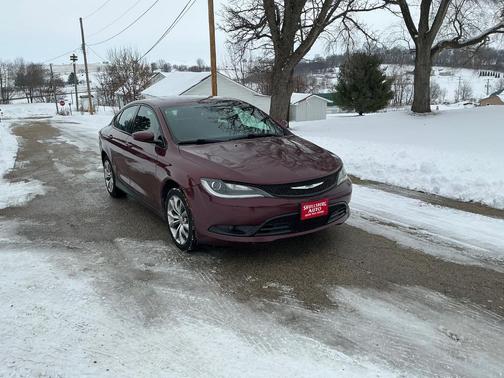 2015 Chrysler 200 S