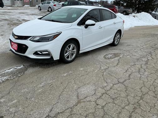 2016 Chevrolet Cruze LT Auto