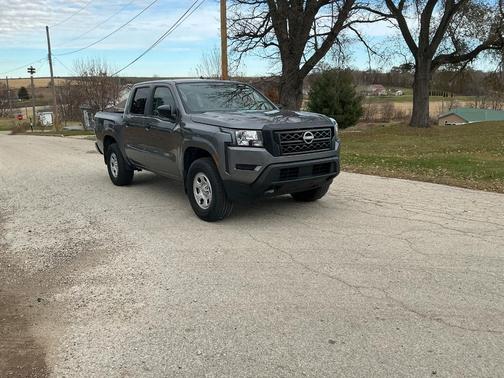 2024 Nissan Frontier S