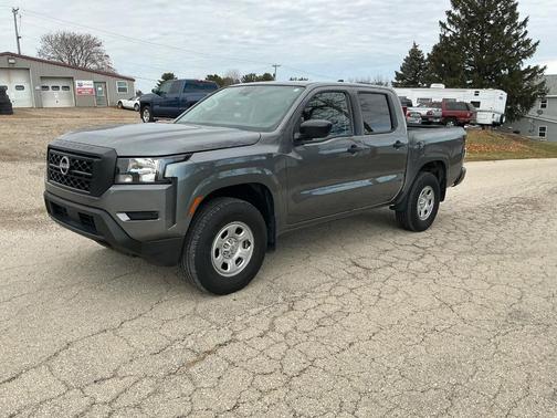 2024 Nissan Frontier S