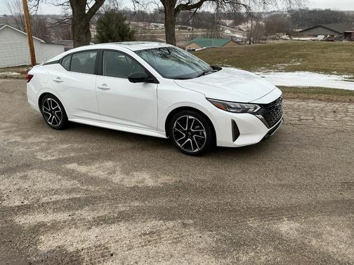 2024 Nissan Sentra SR