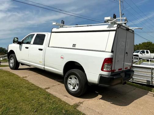 2023 RAM 3500 Tradesman Crew Cab 4WD