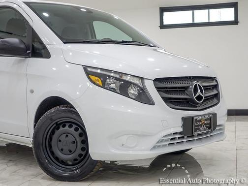 Arctic White 2018 Mercedes-Benz Metris Base