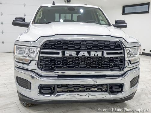2020 RAM 2500 Tradesman Crew Cab 4X4 8' Box