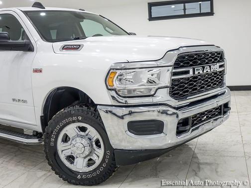 2020 RAM 2500 Tradesman Crew Cab 4X4 8' Box