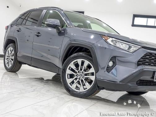 Magnetic Gray Metallic 2019 Toyota RAV4 XLE Premium