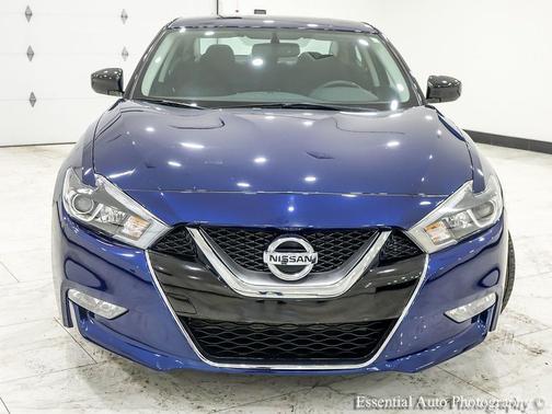 2017 Nissan Maxima S