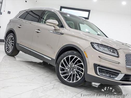 2019 Lincoln Nautilus Reserve