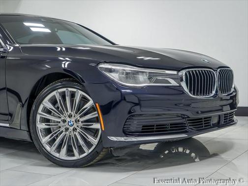 2019 BMW 750 i xDrive