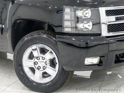 2009 Chevrolet Silverado 1500 LTZ Crew Cab