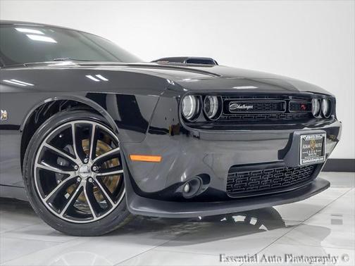 2016 Dodge Challenger R/T Scat Pack
