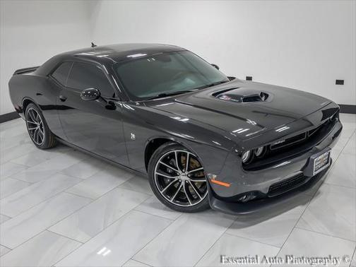 2016 Dodge Challenger R/T Scat Pack