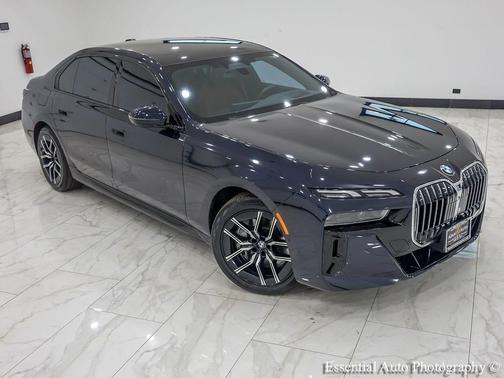 Carbon Black Metallic 2024 BMW 760 760i xDrive