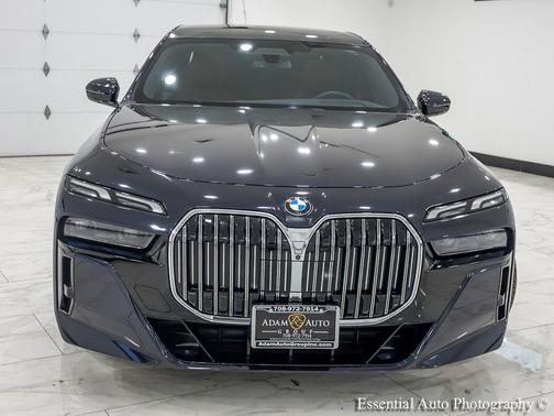 Carbon Black Metallic 2024 BMW 760 760i xDrive