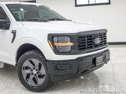 Oxford White 2024 Ford F-150 XL