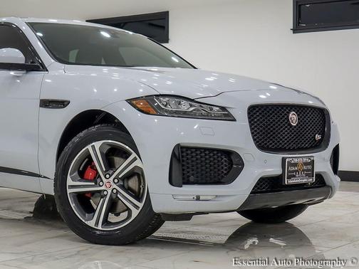 2017 Jaguar F-PACE S