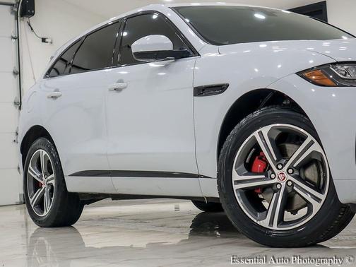 2017 Jaguar F-PACE S