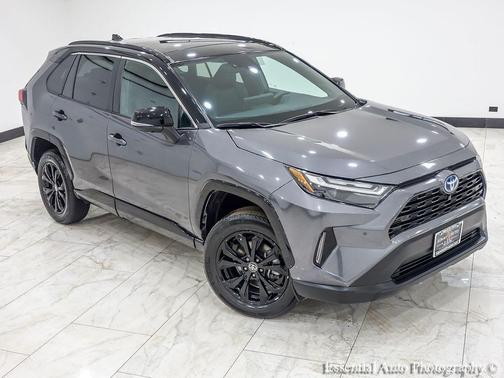 2024 Toyota RAV4 Hybrid SE
