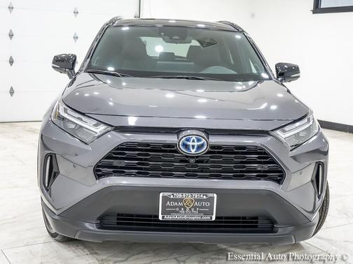 2024 Toyota RAV4 Hybrid SE