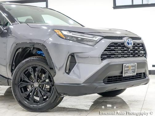2024 Toyota RAV4 Hybrid SE