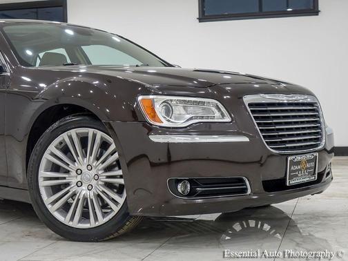 2012 Chrysler 300C Base