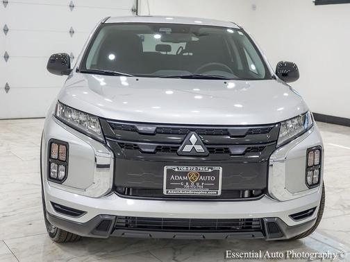 Alloy Silver Metallic 2024 Mitsubishi Outlander Sport 2.0 LE