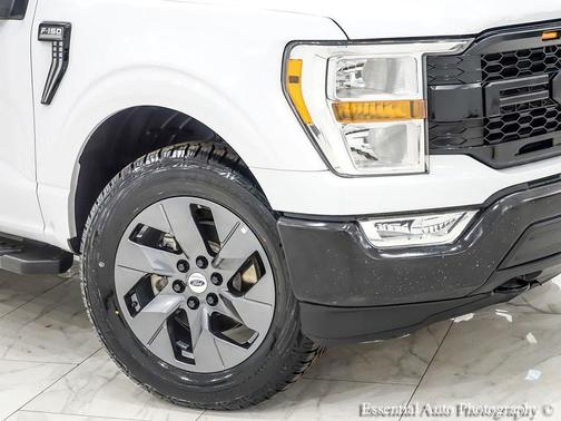 Oxford White 2021 Ford F-150 XL