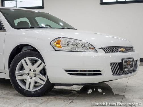 Summit White 2016 Chevrolet Impala Limited LT
