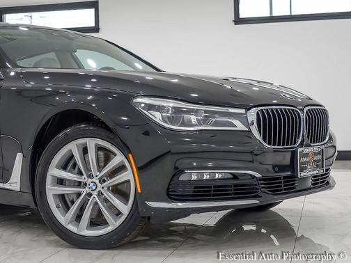 2018 BMW 750 i xDrive