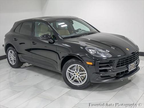 2021 Porsche Macan Base
