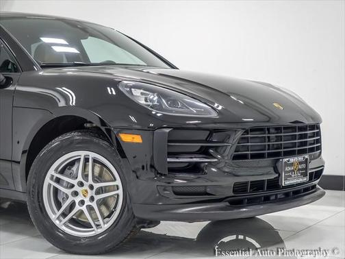 2021 Porsche Macan Base