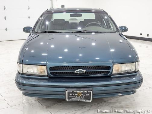 Dark Green-Gray (Met) 1996 Chevrolet Caprice SS