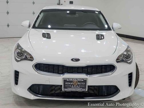 Snow White Pearl 2019 Kia Stinger Sedan