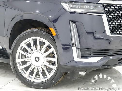 2022 Cadillac Escalade ESV Premium Luxury