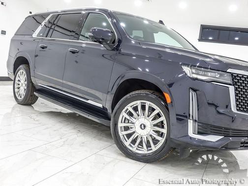 2022 Cadillac Escalade ESV Premium Luxury