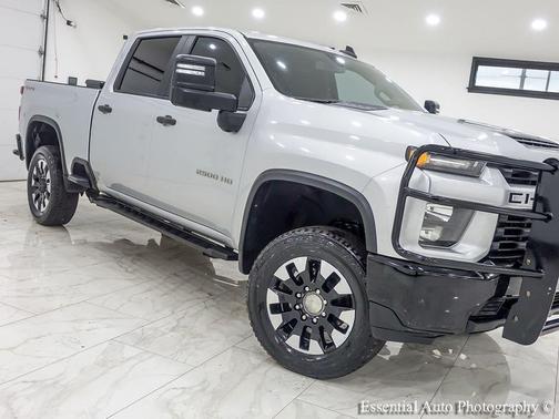 Silver Ice Metallic 2020 Chevrolet Silverado 2500 Custom