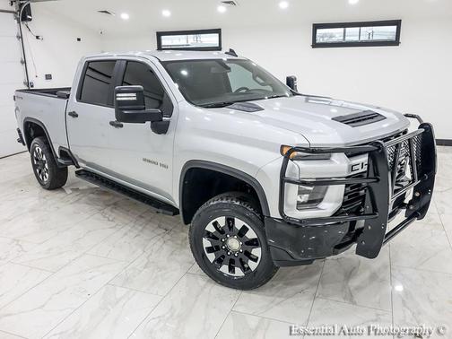 Silver Ice Metallic 2020 Chevrolet Silverado 2500 Custom