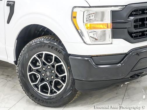 Oxford White 2022 Ford F-150 XL