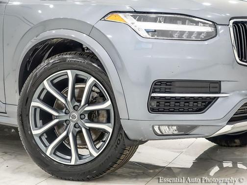Osmium Grey Metallic 2019 Volvo XC90 T6 Momentum