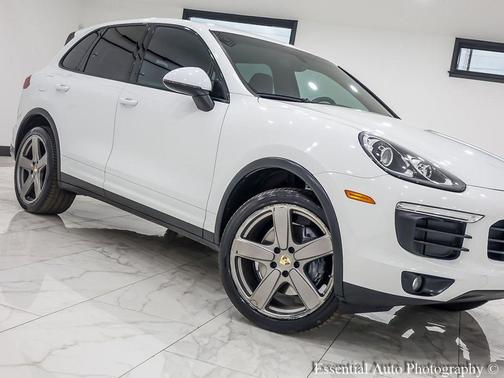 2016 Porsche Cayenne ALL WHEEL DRIVE