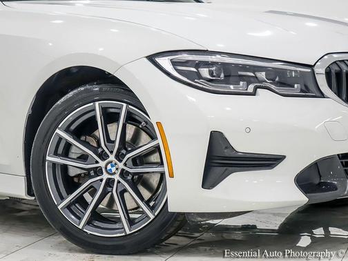 2020 BMW 330 330i